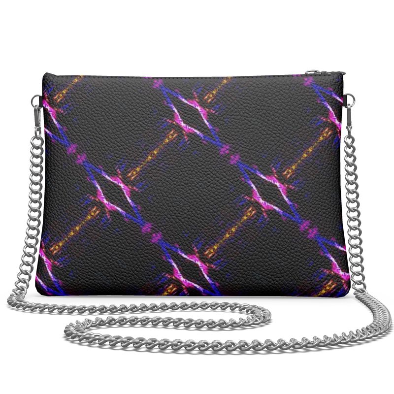 Dreamweaver Style Luxury Crossbody Bag With Chain